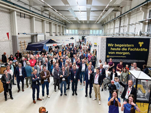 jubilaeum gruppenfoto-von-oben